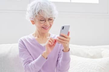 母が「月2000円台」の格安SIMを友人に勧められたそうです。なぜそんなに安いのですか？