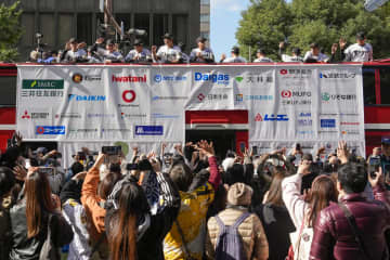 阪神、大阪で優勝パレード　御堂筋で2年ぶり、監督ら参加