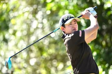 モットーはオーバーさせること　岩井明愛は『66』で18位急浮上「あしたもきっといい日に」