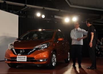 追浜工場とさび付いた「マザー」の看板　小型車「ノート」に見る日産四半世紀の盛衰