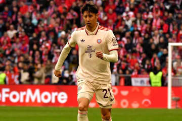 復帰迫る伊藤洋輝に大きな期待…バイエルンSD「チームの重要な柱になる」