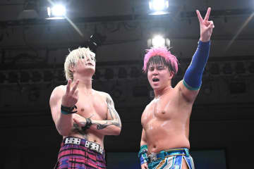 【全日本】青柳亮生が兄・優馬超え果たし最強タッグ白星発進で青柳家長男就任も「どうでもいいんだよ！」