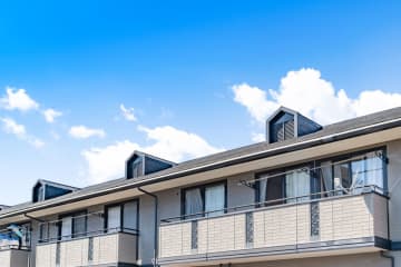 「節税になりますよ」の言葉を信じて建てた「2000万円」のアパート。なかなか満室にならず「月10万円」以上の赤字に…。“節税目的アパート経営”の危険な勘違いとは