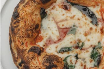 人気ピッツェリア「400℃ ピッツァ」京都・丸太町に関西初店舗、京都限定メニューも