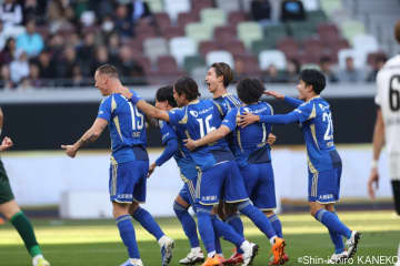 町田対神戸の入場者数は31,414人…国立競技場2層目・3層目の空席が目立つ天皇杯決勝に