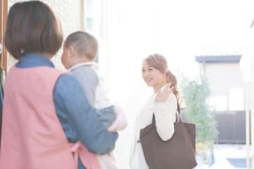 「鼻水だけじゃ仕事を休めないのよ」「面談時に泣いてしまった…」園とのやりとりで困った体験ありますか？