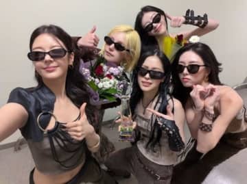 ITZY「ミュージックバンク」で再契約後に初の1位獲得！“MIDZYが大好き”