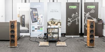 【HAAショウ】ルーミン「X2」初公開＆シャンリンの小型SACDプレーヤーも大人気！