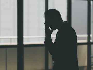 「今を必死に動かないと未来もクソもない」借金返済にピリオドを打てない年収400万円・47歳男性の事情