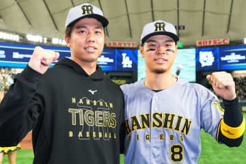 「御堂筋が人で埋まってる」阪神の優勝パレード、“20万人の虎党”が大集結！ 熱狂ぶりにX衝撃「すごい数や」