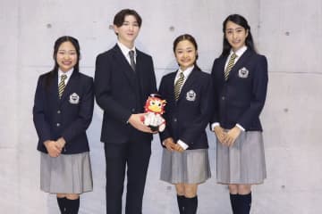 中田璃士、左足疲労骨折を公表　フィギュア全日本Jr．王者