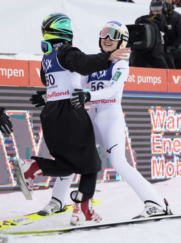 W杯ジャンプ、丸山希が初優勝　高梨、伊藤に続く日本女子3人目