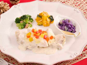 ナッシュのクリスマス限定メニュー登場♡星降る夜のチキン&ブラックカレー