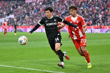 フライブルクの鈴木唯人が2戦連発も…バイエルンが6発逆転勝利、約8カ月ぶり出場の伊藤洋輝はアシスト記録