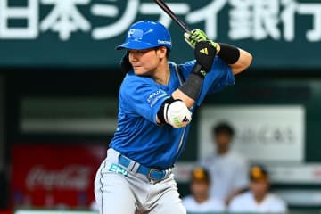 日ハムの“斬新ユニ”が「めちゃくちゃかっこいい」　センス炸裂、映える色「すごい欲しい」