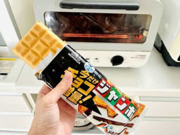 【禁断アレンジ】『チョコモナカジャンボ』は“焼く”と別物に！外カリ中とろの悪魔スイーツ誕生♡