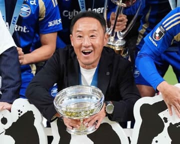 黒田剛の脳裏に焼き付く苦い記憶「本当に悔しい思いをしました」。国立ファイナルで勝つために――名伯楽はかつて助言『立ち上がりは気をつけろ』【天皇杯決勝】