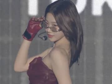 LE SSERAFIM・KAZUHA、イメチェンした大人っぽいヘアスタイルに「過去最高ビジュ」「大正解」絶賛の声