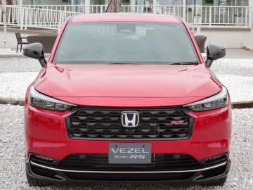 【写真蔵】ホンダ ヴェゼルに追加されたスポーティグレード「RS」