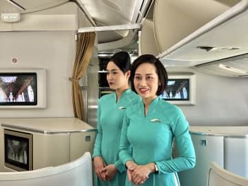 【ベトナム航空ビジネスクラス搭乗記】機内食のフォーは必食！フルフラットで快適すぎる空の旅