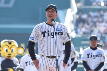 【阪神】藤川球児監督がファンに日本一奪回誓う「この甲子園球場が私に問いかけています」