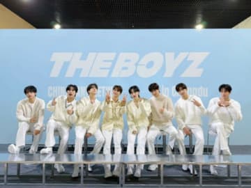 「THE BOYZ」、中国ファンも魅了…成都でファンミ開催