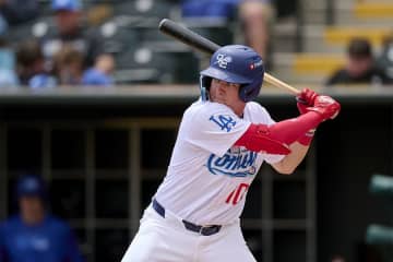 ド軍に届いた朗報「ステキ！」　27歳の婚約発表に祝福殺到「アメージング」「2人とも嬉しそう」