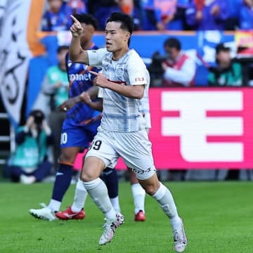 「水戸普通に強いわ」山本隼大が鮮やか同点弾！「良い崩し」「奪ってからの攻撃がめちゃくちゃ速い」の声