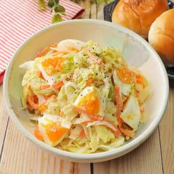 「キャベツはこの味付けが一番ウマい」「安いうちにたくさん作ろ」家族の味見が止まらない！キャベツの簡単常備菜レシピ4選