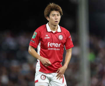 「最高だ！」「一流のフィニッシュ」６月に日本代表デビューの快足アタッカーがイングランドで待望の今季初ゴール！圧巻の独走弾に現地サポーターは熱狂「なんて奴だ」「ゴールもアシストも素晴らしい」