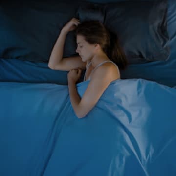 老化防止のポイントは2時間以内の「寝だめ」と規則正しい「睡眠」