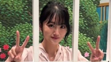 “可愛すぎる新喜劇女優”小寺真理「ダイエット終了」すらり引き締まった全身ショット公開！「見事なバランス美しい」「アスリートっぽく」