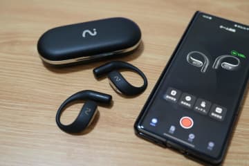 変わり種“AI録音イヤホン”に新作　オープンイヤー型で進化した実力を試す【viaim OpenNote】