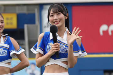 ハマスタに降臨した“腹筋バキバキ”美女　ミニスカでガチダンス…チア衣装で参戦