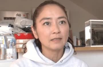 「死が見えた」特別養子縁組で母になった元アイドル、5歳長男が原因不明の強迫症で体重15kgに