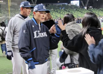 西武、大規模火災支援の募金活動　大分出身・源田らが呼びかけ