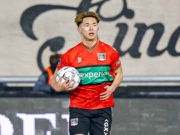 日本人５選手が出場した一戦はNECに軍配！ 上田＆渡辺が先発したフェイエノールトを４－２撃破！ 途中出場の塩貝健人が圧巻２発