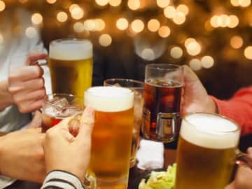 職場の忘年会は“上司が威張る場所”　「会費を払って嫌な思いをするなどナンセンス」と切り捨てる男性