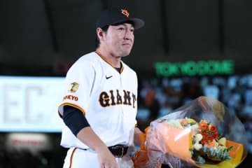 長野久義が貫いた“らしさ”　笑顔、笑い、そして涙…愛され続けたチョーさんとの最後