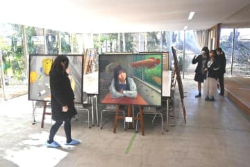 書や油絵、生徒作品展示　水戸一高・付属中の合宿所「江山閣」　妹島さん設計、28日一般開放　茨城