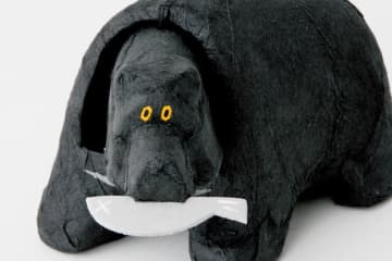 インテリアのアクセントにしたい「張り子のクマさん」【こどモノ12月号】