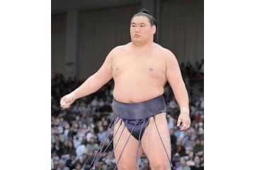 V逸直後…中継に映った“横綱の品格”に称賛　気づいた視聴者「泣きそう…」「好感度高い」