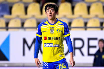 欧州1部で4アシスト…五輪代表23歳が「覚醒したね」　芸術的パスに驚き「うますぎる」