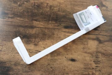 ダイソーで救世主見つけた！マグネットも粘着も使えない…キッチンを快適にする便利グッズ