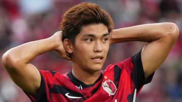 日本vs韓国！JリーグとKリーグで最も推定移籍金が高い選手トップ10