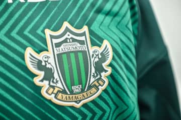 ｢カッコいい!!!!!! 暖かそう｣J3松本山雅の来場者プレゼント｢オリジナルブランケット｣にファン沸騰！｢オフィシャル販売頼みます｣｢うちもこういうのが欲しい」