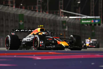 セットアップ変更は「逆に仇になった」2ストップ戦略と噛み合わず、勝ち目の消えた決勝【角田裕毅F1第22戦分析】