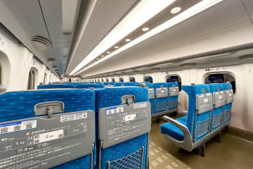 そろそろ年末年始の「大阪帰省」に“新幹線をネット予約”しようと思っています。「2ヶ月前なら飛行機の方がお得」と聞いたのですが本当？