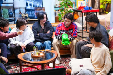 『timeleszファミリア』地頭王は誰だ！？