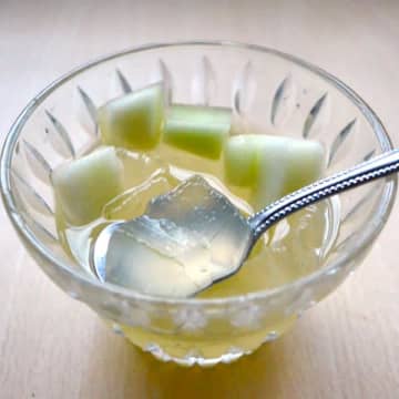 アロエは余分な熱を冷まし、解毒作用で歯肉炎を鎮める【健康長寿に役立つ高齢薬膳】